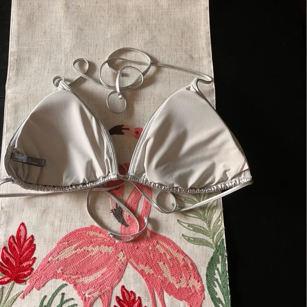 🆕 aerie Silver Triangle Bikini Top 🐳🌸☀️ - Picture 4 of 6